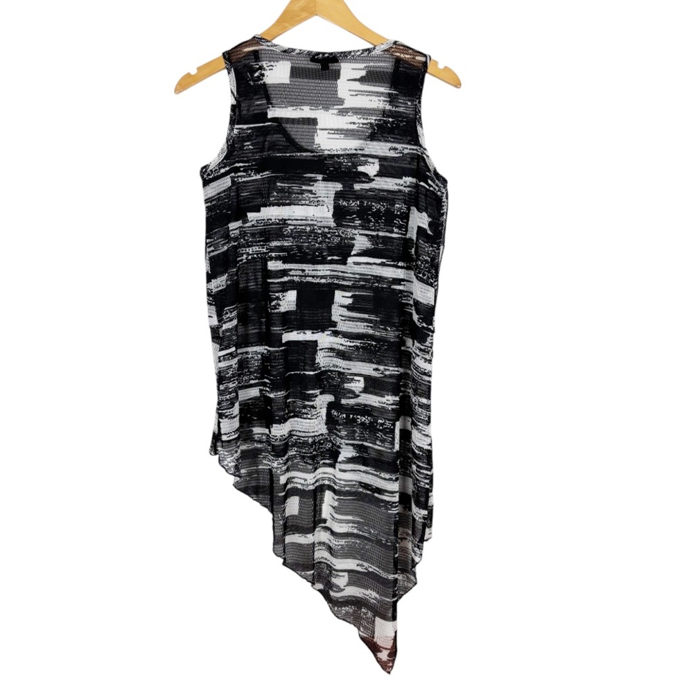 Dor Dor Couture Top Size Medium Black White Print Mesh Asymmetrical Sleeveless - Picture 2 of 6